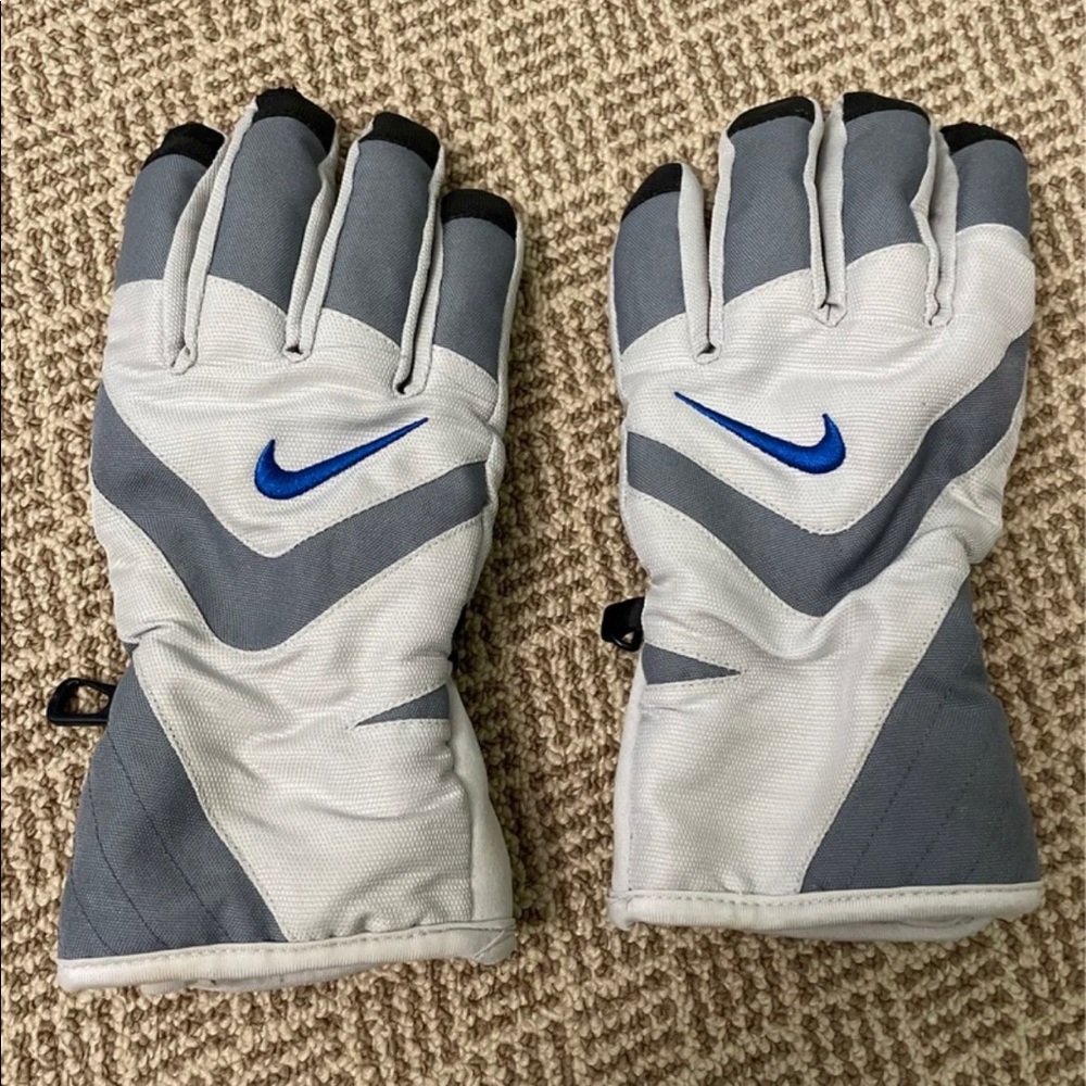 nike womens ski gloves
